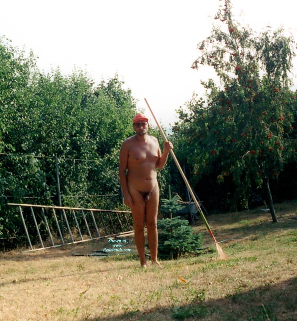 Pic #1M* Nackte  Arbeit