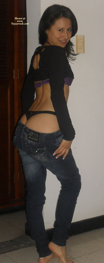 Pic #1Alba Sexy