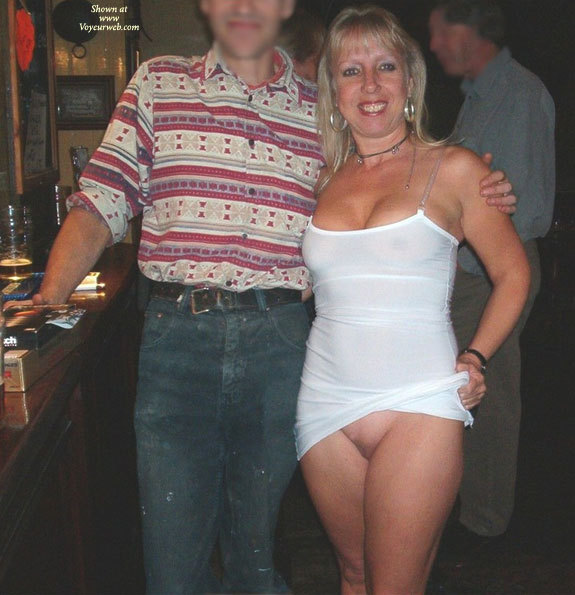 Pic #1Naked In A Bar