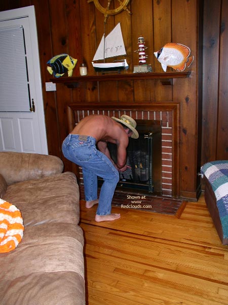 Pic #1M* Nash: Stupid Hat