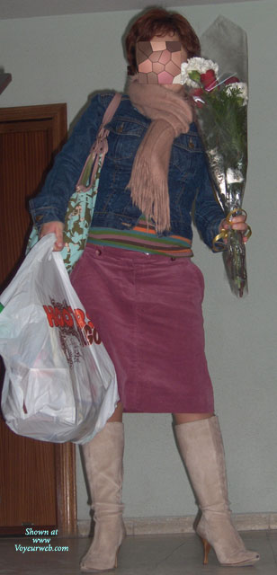 Pic #1Nip After Valentine Day With Hooter Present