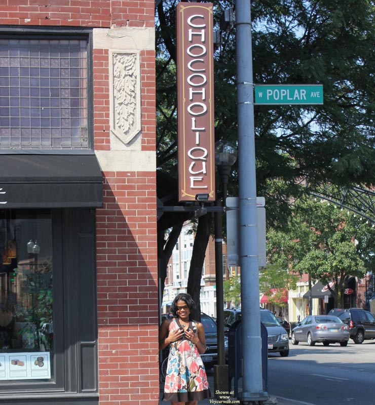 Pic #1OHGirl: Around Town