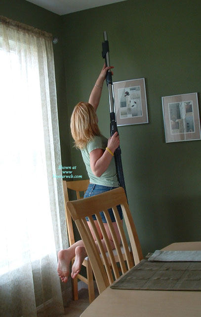 Pic #1 sc Kitten's First Time On Vw!