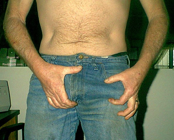 Pic #1M* A Few Good Poses