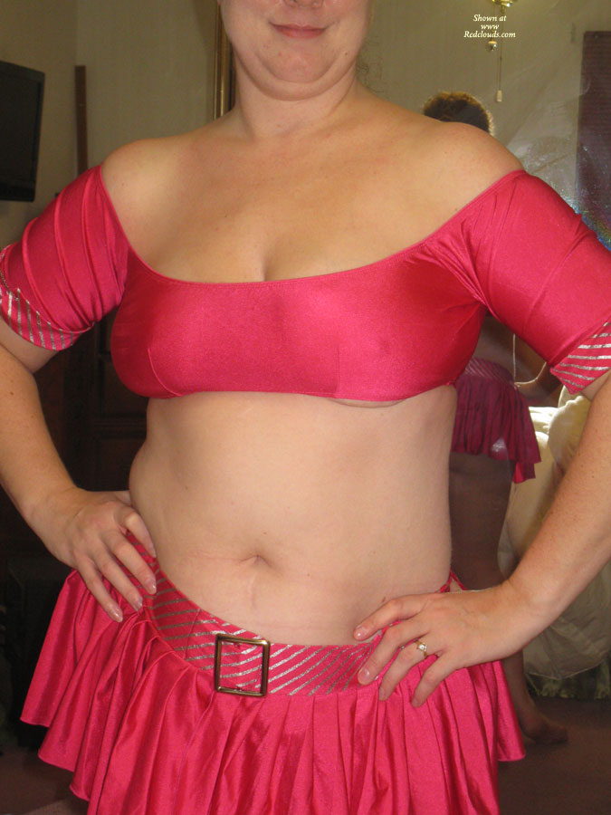 Pic #1New Outfit
