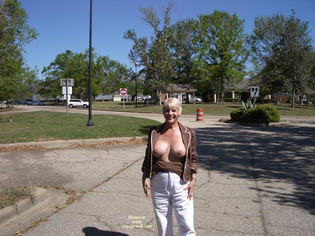 Pic #1Redhotgrani Welcome Center