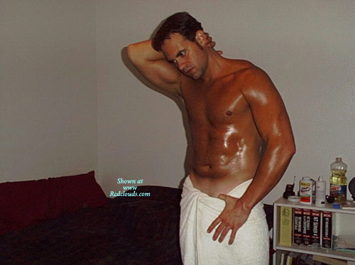 Pic #1M* Oil Wrestling Ladies