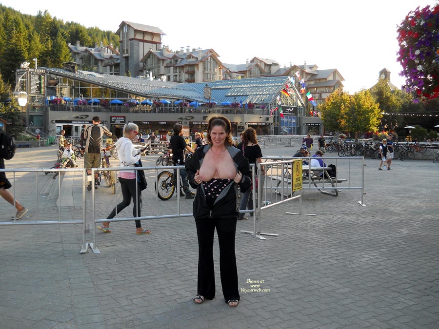 Pic #1LisaJane On Vacation