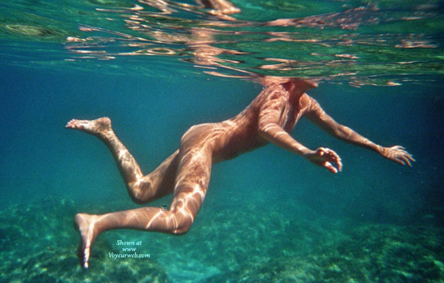 Pic #1Mermaid Getting Wet