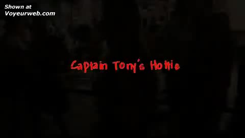 Pic #1Fantasy Fest Hottie At Captain Tony's