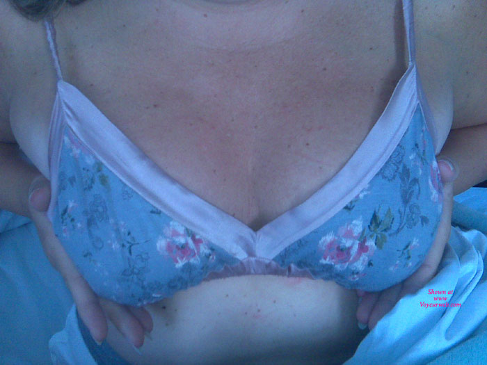 Pic #1Wife's Pretty Tit