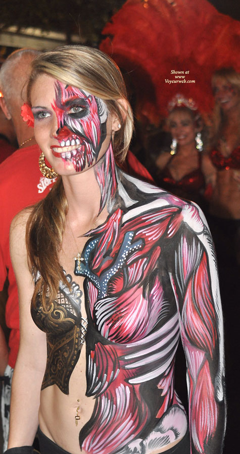 Nude Painted Girl On Street - Blonde Hair, Topless, Naked Girl , Body Paint, Key West Festival, Body Paint In Public, Painted Tits, Sexy Smile, Festival Voyeur, Firm Medium Breasts, Topless And Body Paint