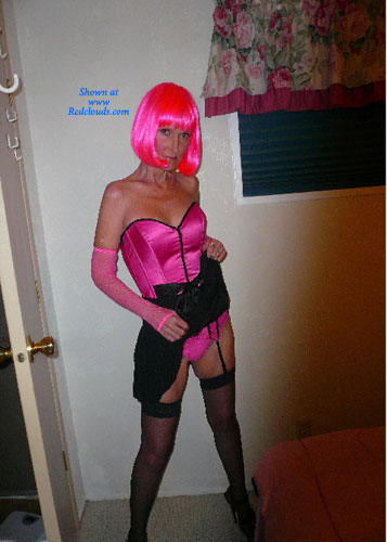 Pic #1Playful In Pink