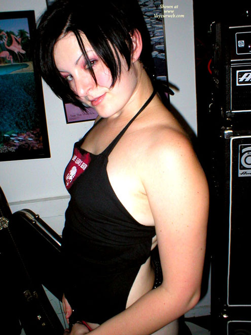 Pic #1Katja Hot And Naked At The Practice Space