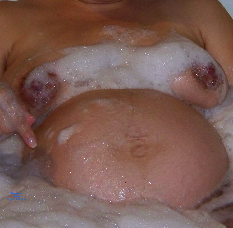 Pic #19 Months Prego