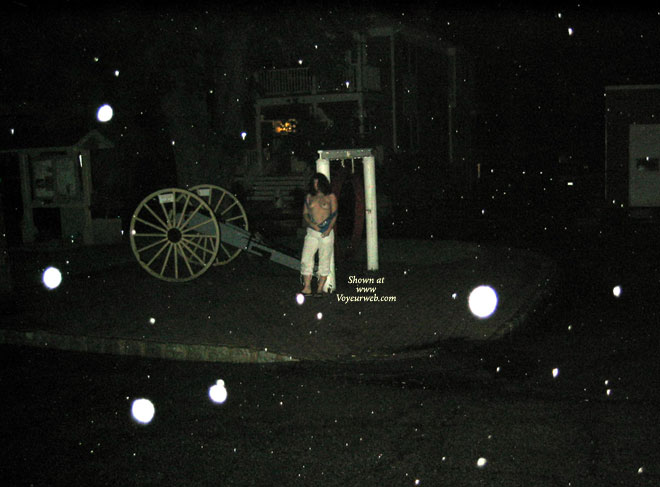 Pic #1*wt L2f Gets Her Tshirt Wet, Part Ii