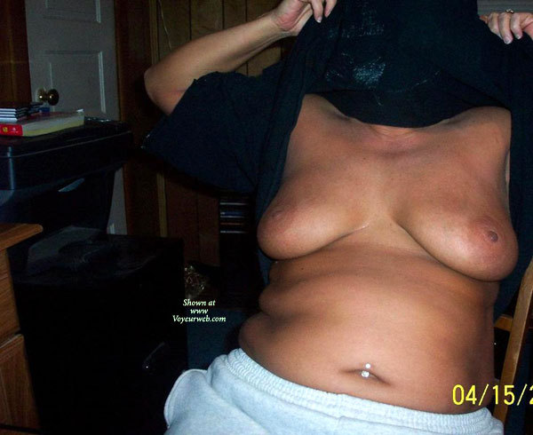 Pic #1 North Carolina Wife