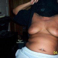 Pic #1 North Carolina Wife