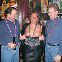 Pic #1Nakedgirl Exposed In Public