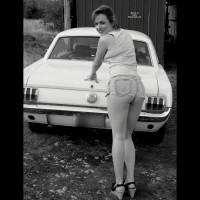 Pic #1 Jeni B&W