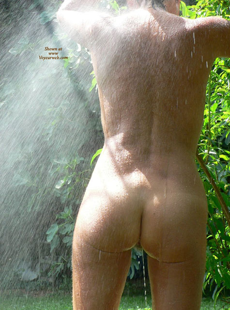 Pic #1*we Wet Hot Ass