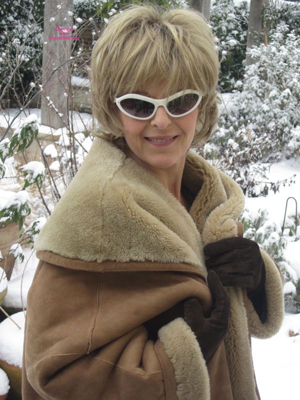 Pic #1Lady Bee's Winter Garden