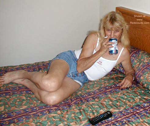 Pic #1*JO Brenda In Va. Sucks