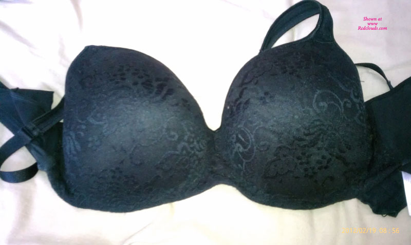 Pic #1Showing My Tits And Bra..