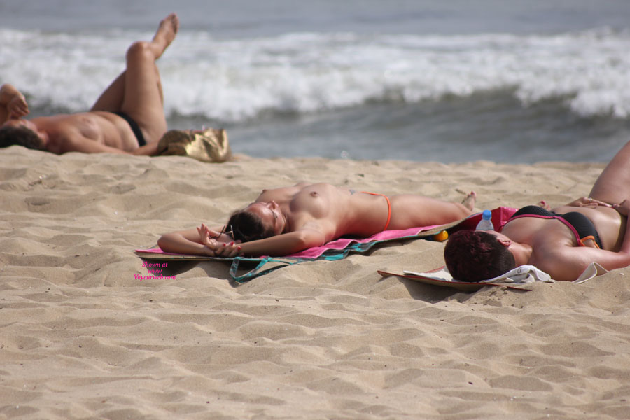 Pic #1 Dutch Chick In A Thong