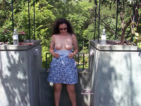Pic #1Mimi In The Gardens