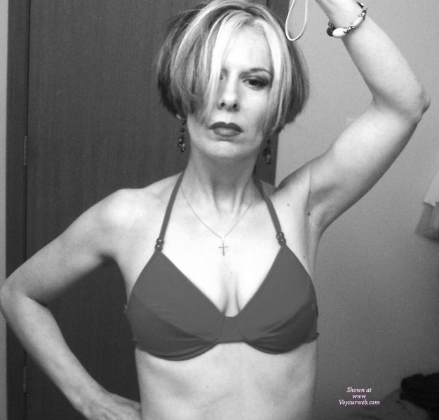 Pic #1Demure But Naughty Bella