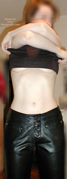 Pic #1Bo Presenting My Tight Body