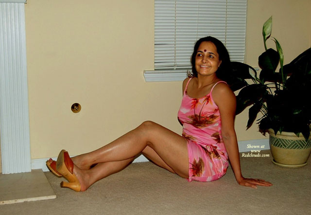 Pic #1Indian Bitch