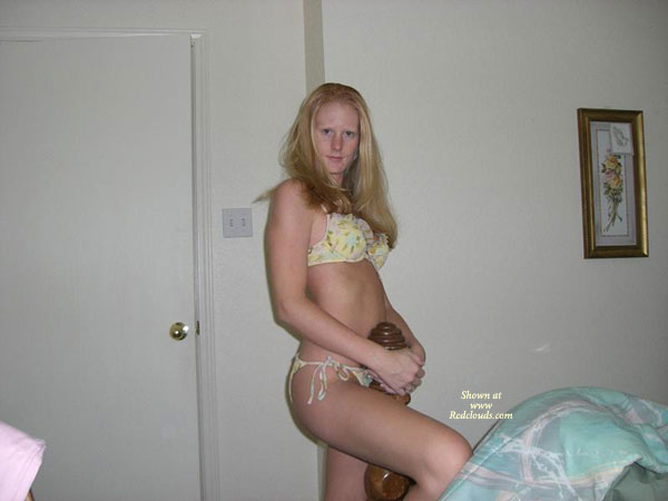 Pic #1When She Gets Bored....