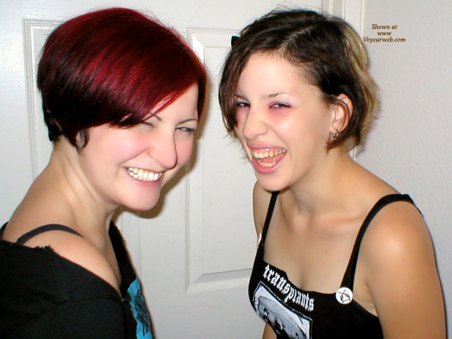 Pic #1 *gg Katja & Larkin - After Show Party