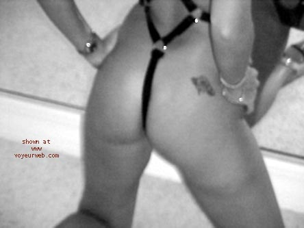 Pic #1Megan 04