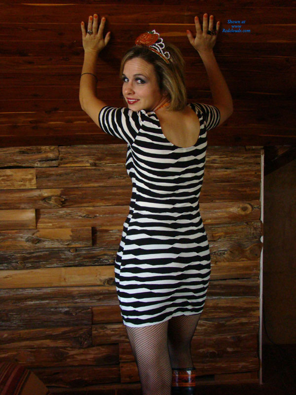 Pic #1Jeni-10/31
