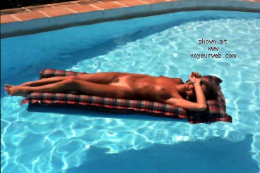 Pic #1Just in The Piscine