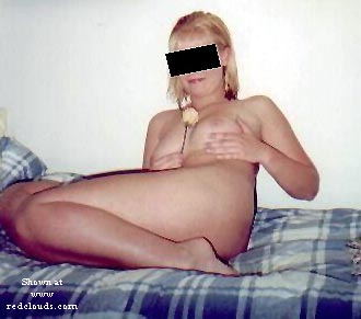 Pic #1J Is Bi-Curious