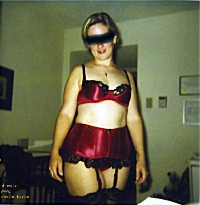 Pic #1More Pics of Carol