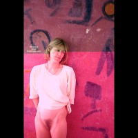 Pic #1She Loved To Spread