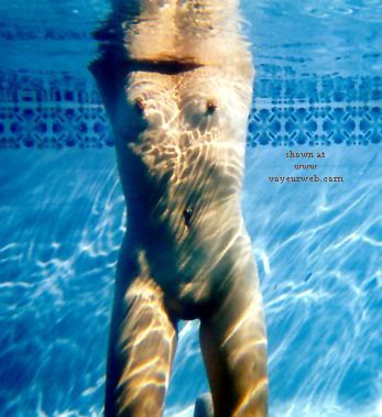 Pic #1Dianna      Underwater 2