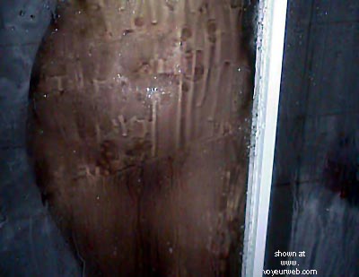 Pic #1 Wet Girl 1