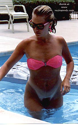 Pic #1My Ex at the Pool