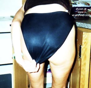 Pic #1Festive Babe 2