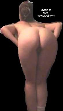 Pic #1SR* Wifes Gorgeous Ass