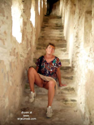 Pic #1Cathy En Corse
