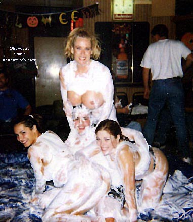 Pic #1Hot Night In Iowa