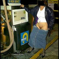 38 Years Old From Moncton NIP