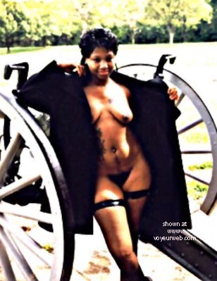 Pic #1Coco in the Buff